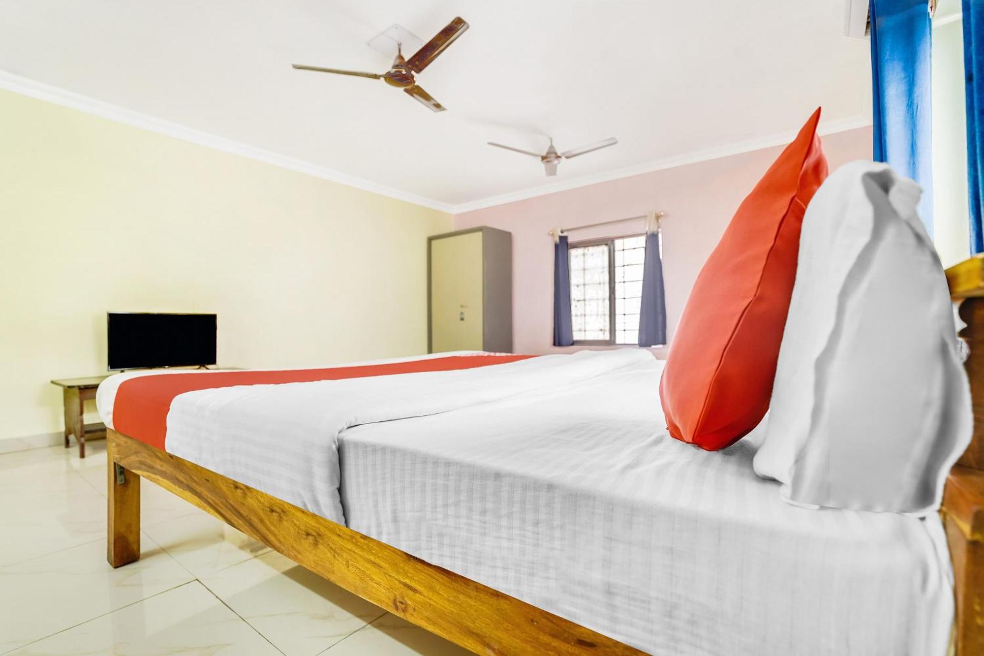 Oyo Flagship 9009 Tc Guest House Bhubaneswar Exterior photo