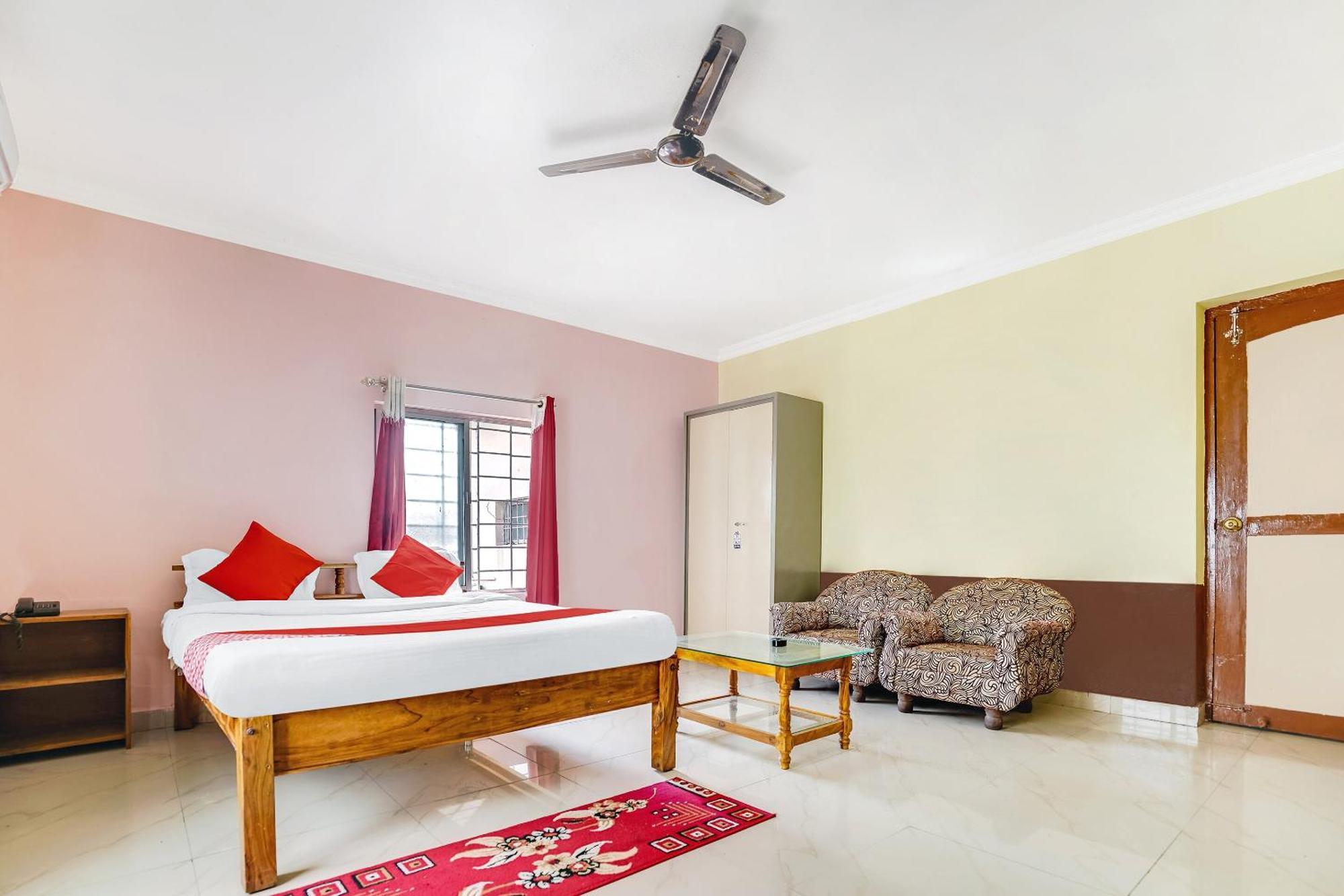 Oyo Flagship 9009 Tc Guest House Bhubaneswar Exterior photo