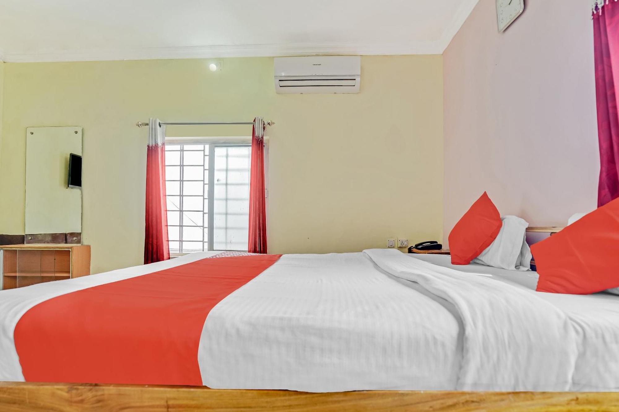 Oyo Flagship 9009 Tc Guest House Bhubaneswar Exterior photo